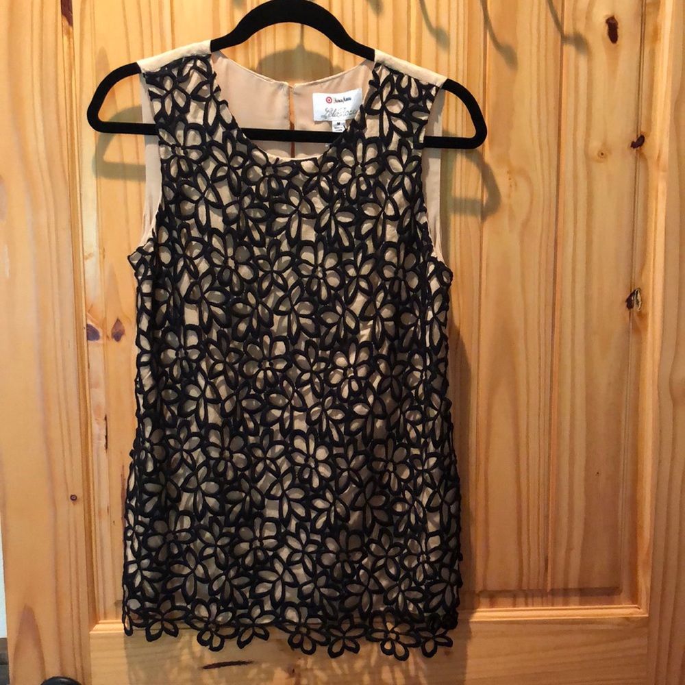 Neiman Marcus Taupe Lace Top - NWT - Medium - $20